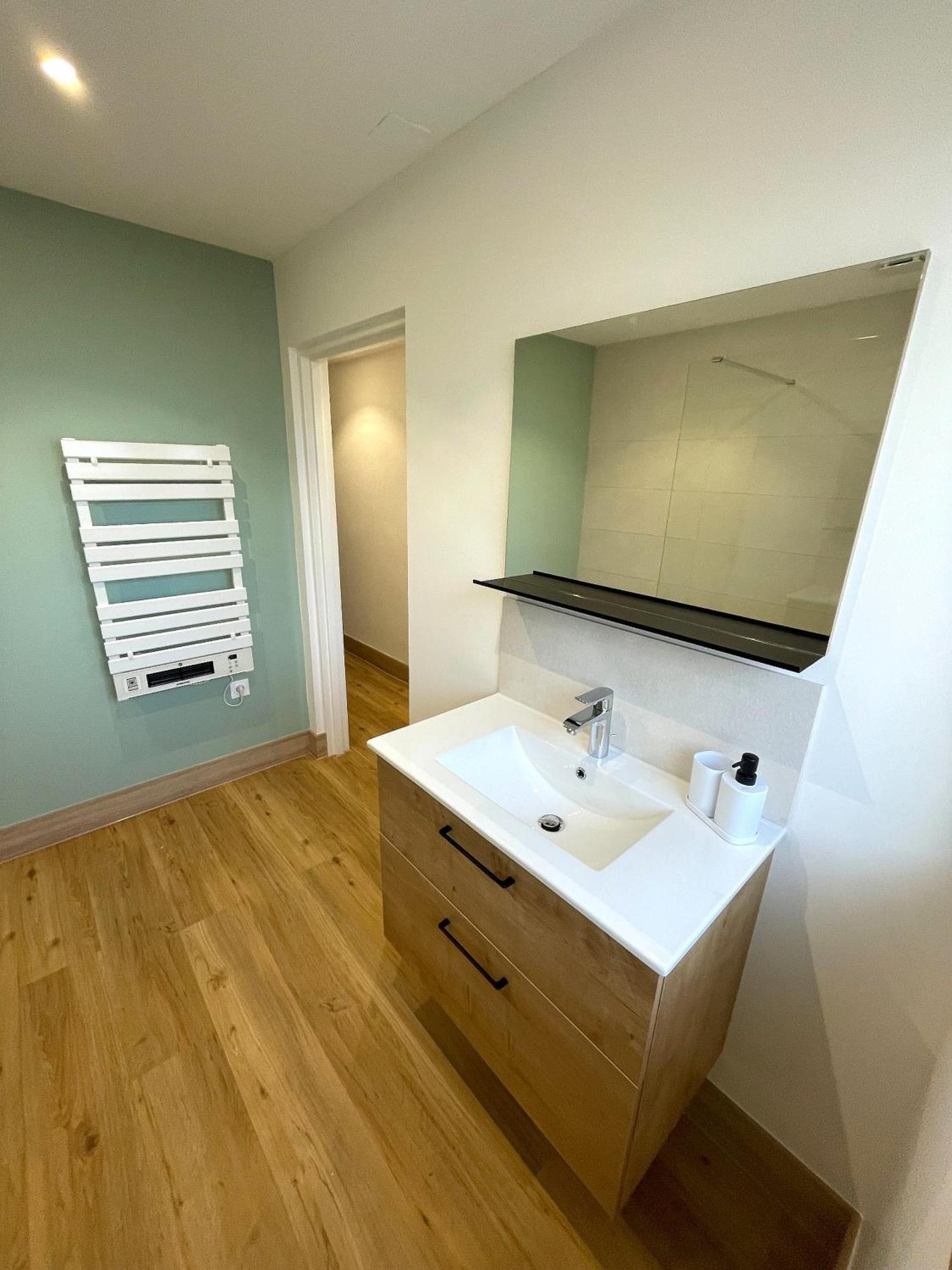 Appartement Moderne Et Spacieux, A 10 Min De La Gare Colmar Kültér fotó